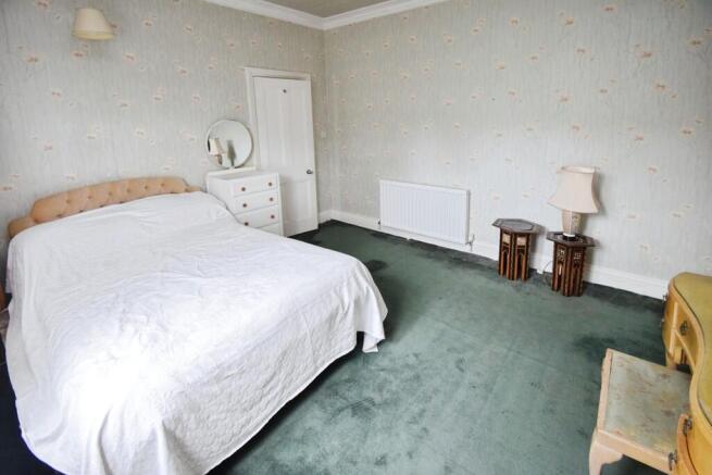 3 bed Semi-Detached for sale Image 9