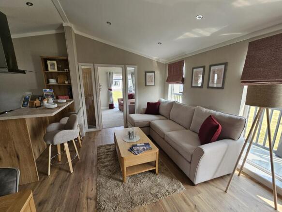 Two Bed Omar Serenity, Presthope Grange, Stretton Rd, Much Wenlock, Shropshire, TF13 6DQ photo 5