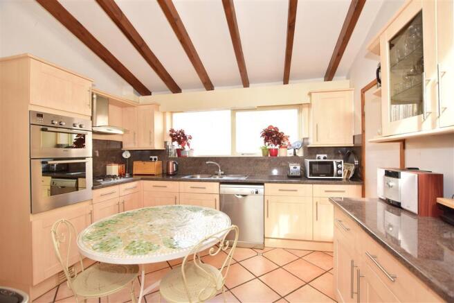 Kitchen/Breakfast Room