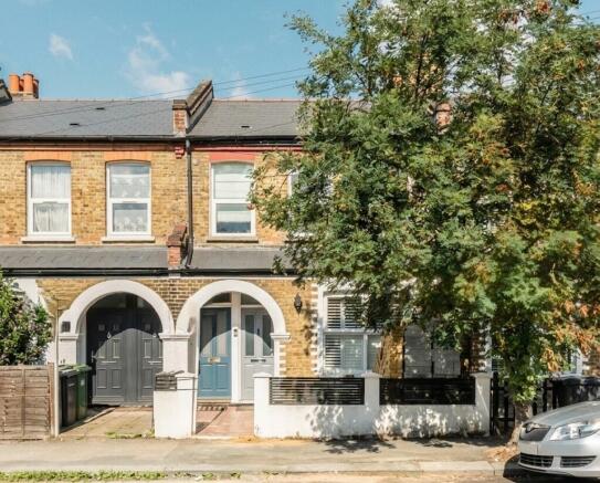 2 bed maisonette to rent Malyons Road, Lewisham S