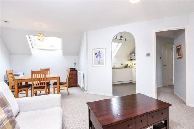 Sitting/Dining Room