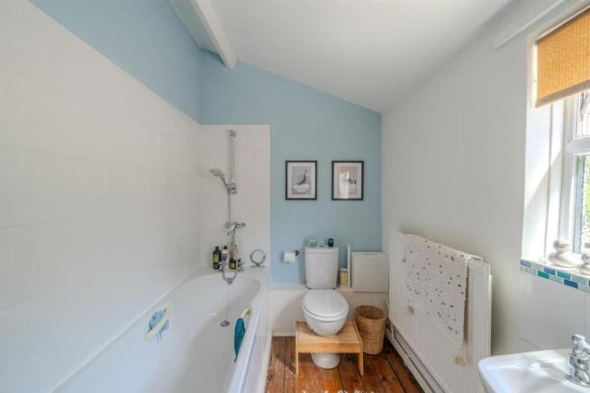 27 Belle Vue Road-7.jpg