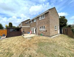 56, Cumberland Way, Southampton SO45 5TW