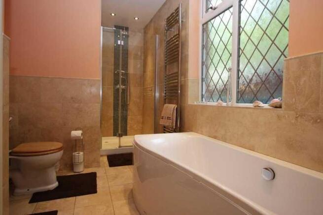 Photo 8