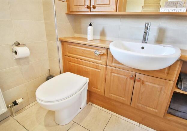 HazelwoodGrove_Bathroom_3.jpg
