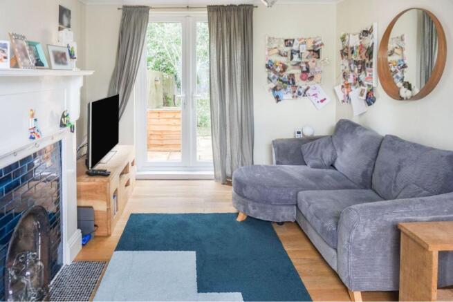 Lounge/Dining Room