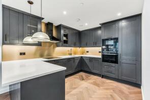 Flat 607, 3, Merino Gardens, London E1W 2DP