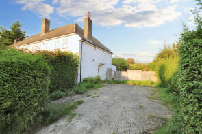 39, Highmead Crescent, Wembley HA0 4EE