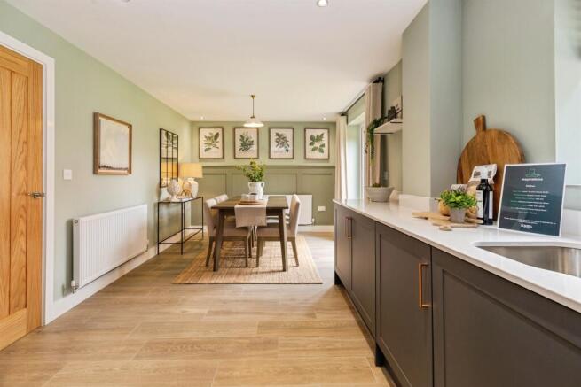 2 bed Semi-Detached for sale Image 5