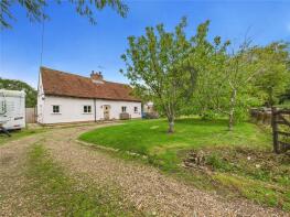 Sabrosa, Layer Breton Heath, Colchester CO2 0PW