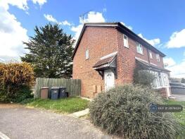 8, Fieldfare Green, Luton LU4 0YB