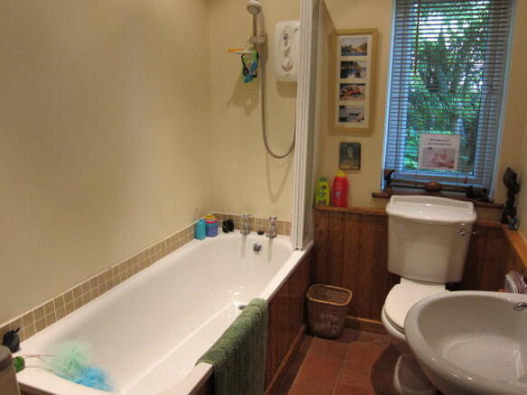 Photo 10