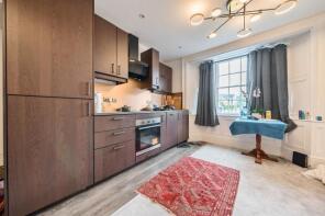 Flat D, 79, High Street, Witney OX28 6JA