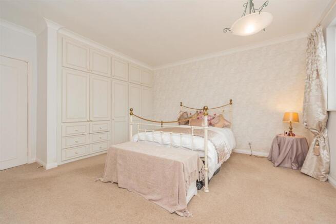 Scraptoft-Lane-Leicester-bungalow-IMG_8057.jpg