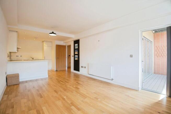 Kitchen/Lounge