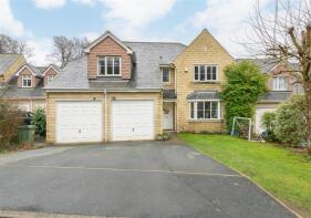 12, Weavers Court, Sowerby Bridge HX6 2UL