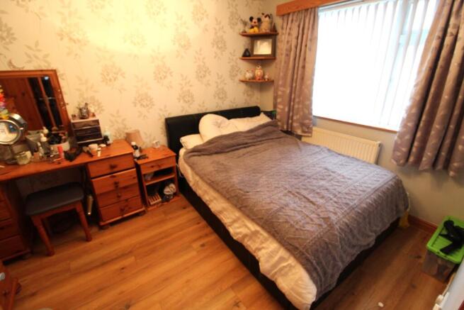 3 bed Semi-Detached for sale Image 6