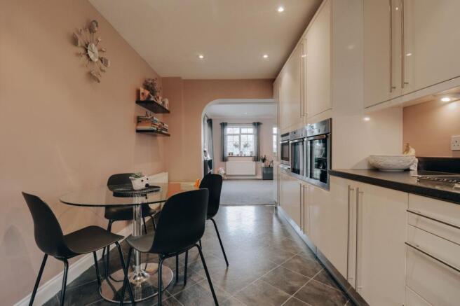 Kitchen/sitting room