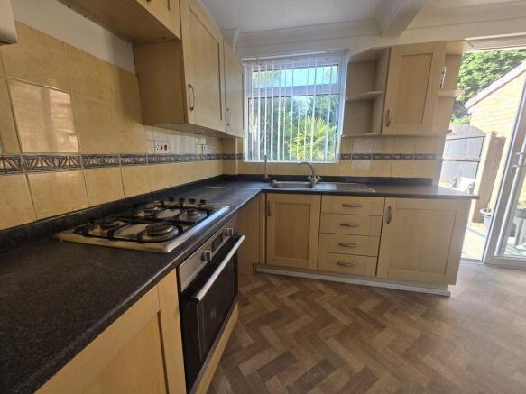L-Shape Kitchen
