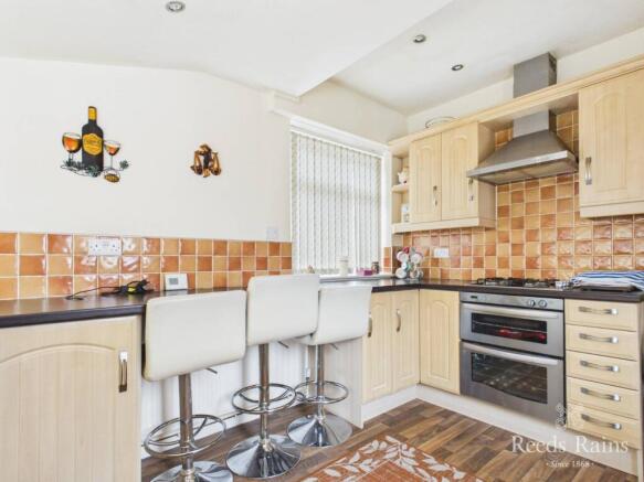 2 bed Bungalow for sale Image 4