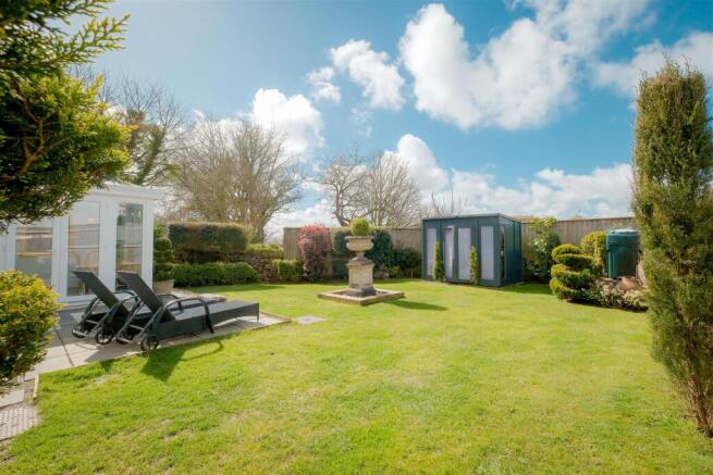 Parry 1 Polwrath Close Darite-4.jpg