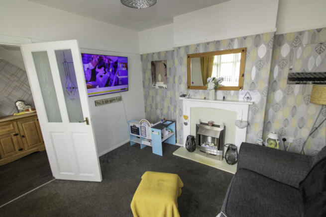 Ernest Street, Rhyl, LL18 photo 4