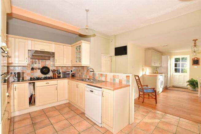 Kitchen/Breakfast Area