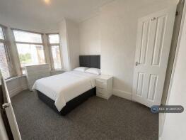 38, Festing Grove, Southsea PO4 9QD