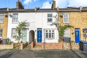 7, Cumberland Street, Staines-upon-thames TW18 3EF
