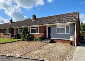 18, The Broads, Wimborne BH21 4DR