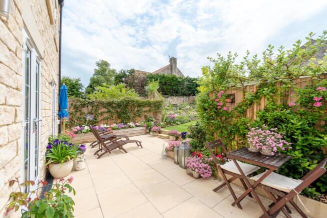 GARDEN