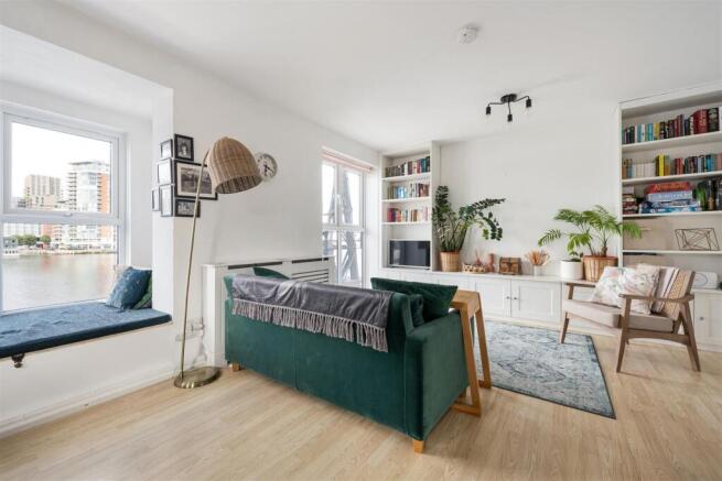 Pepys Crescent, E16