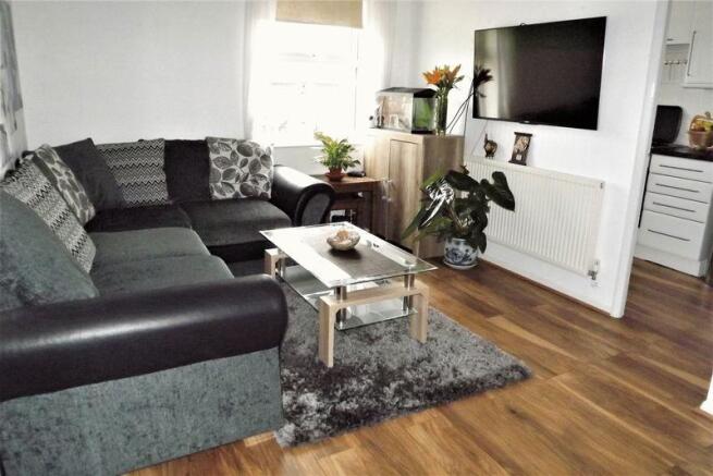 Lounge 1