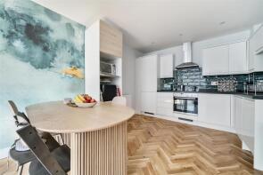 Flat 26, The Old Library, Winsley Road, Cotham, Bristol BS6 5QY