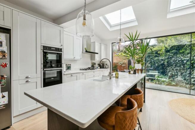 78 Ramillies Road, W4 1JA-6.jpg