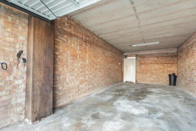 8535569-interior02-800.jpg