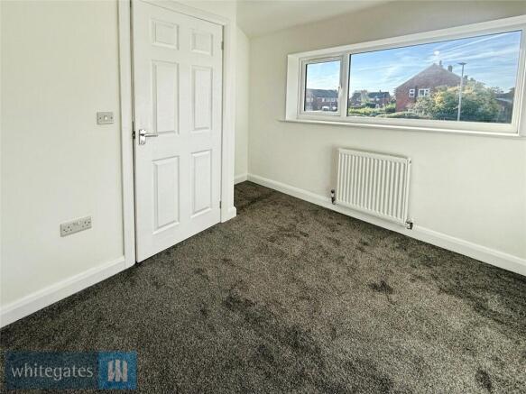 3 bed Semi-Detached for sale Image 10