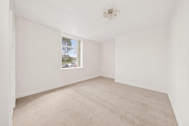 2 bed Terraced for sale Image 6