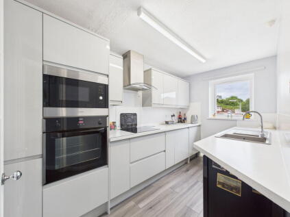 Pebble Court, Paignton