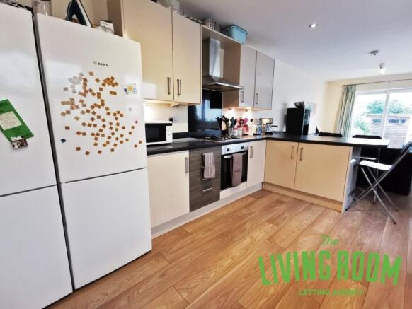 kitchen (2)