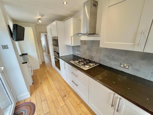 Kitchen 3