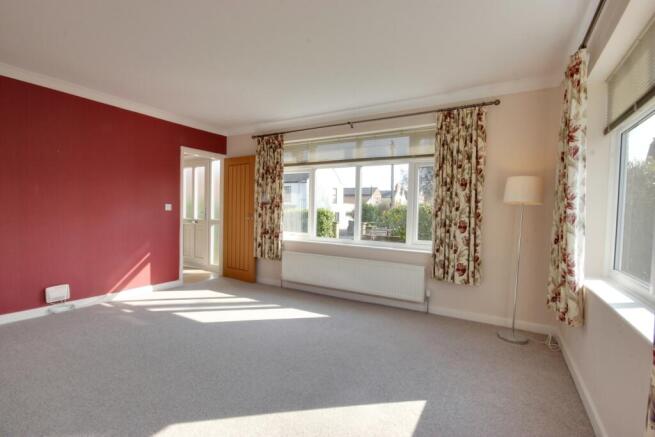 4 bed Detached for sale Image 9