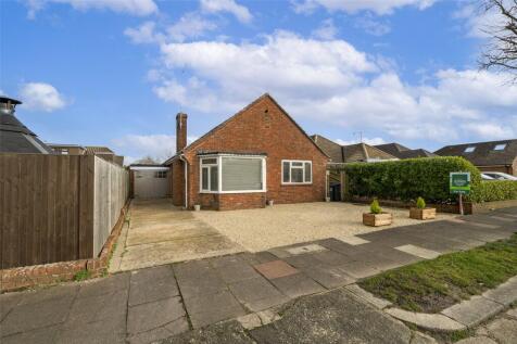 Glynde Avenue, Goring By Sea, Worthing, West Sussex, BN12