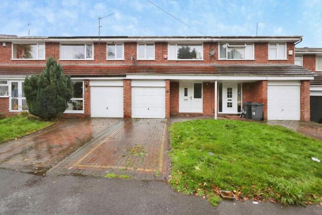3-bed terraced on Greenvale, Birmingham, West Midlands, B31, £220,000