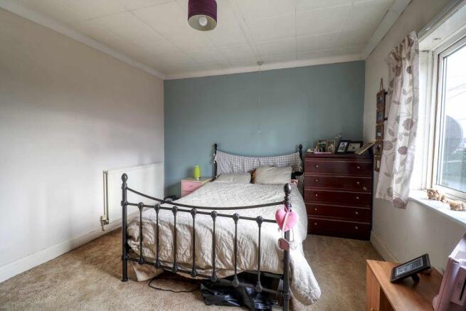 Bedroom 1 (Double)