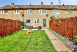 25, Holmfirth Walk, Corby NN18 0PB