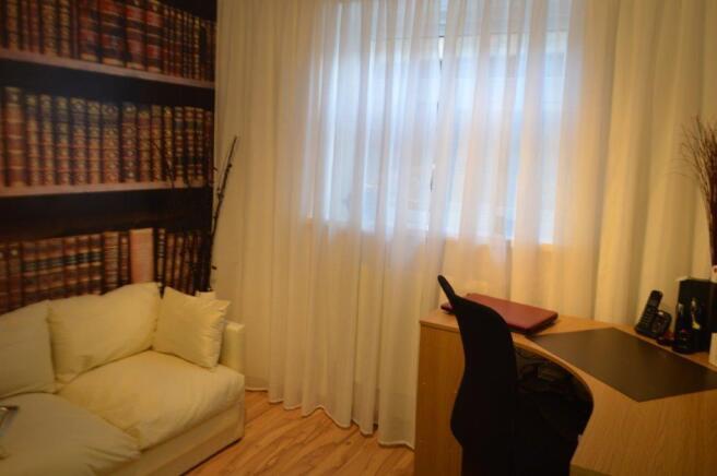 Photo 9