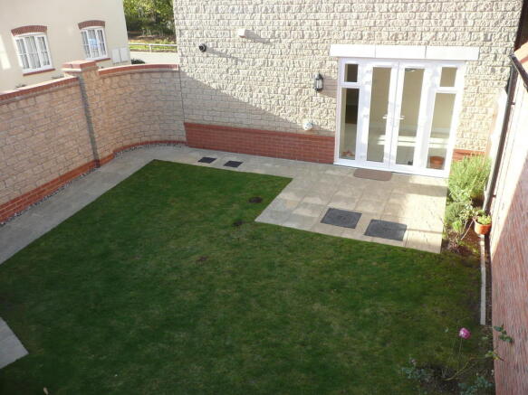 Rear Walled Garde...