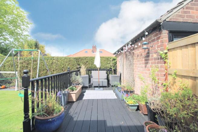 Raised decked entrainment area