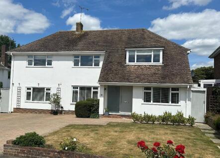 Homewood Road, Tenterden, Kent, TN30 7AU